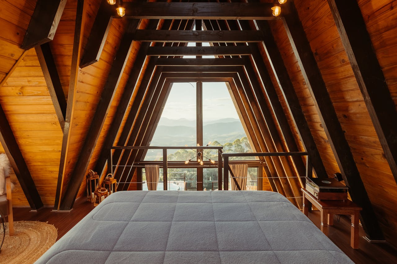 about-02 Experience tranquility in a cozy wooden cabin with breathtaking mountain views at Santa Teresa, Brazil.